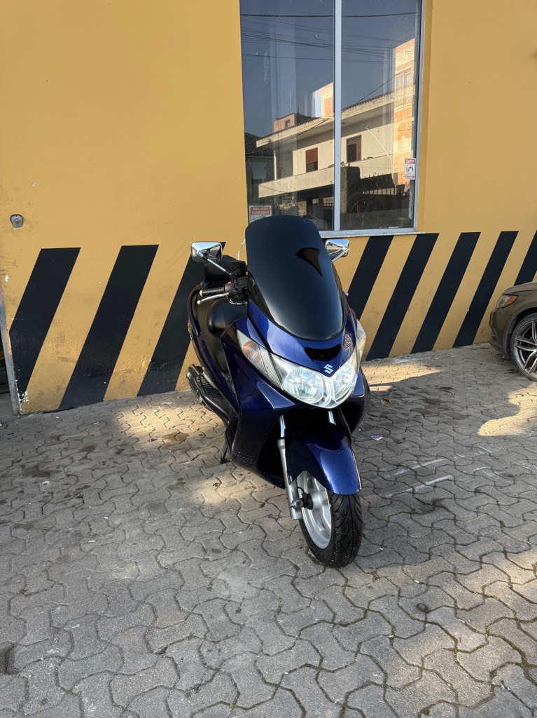 Shitet Kamëz 1600€