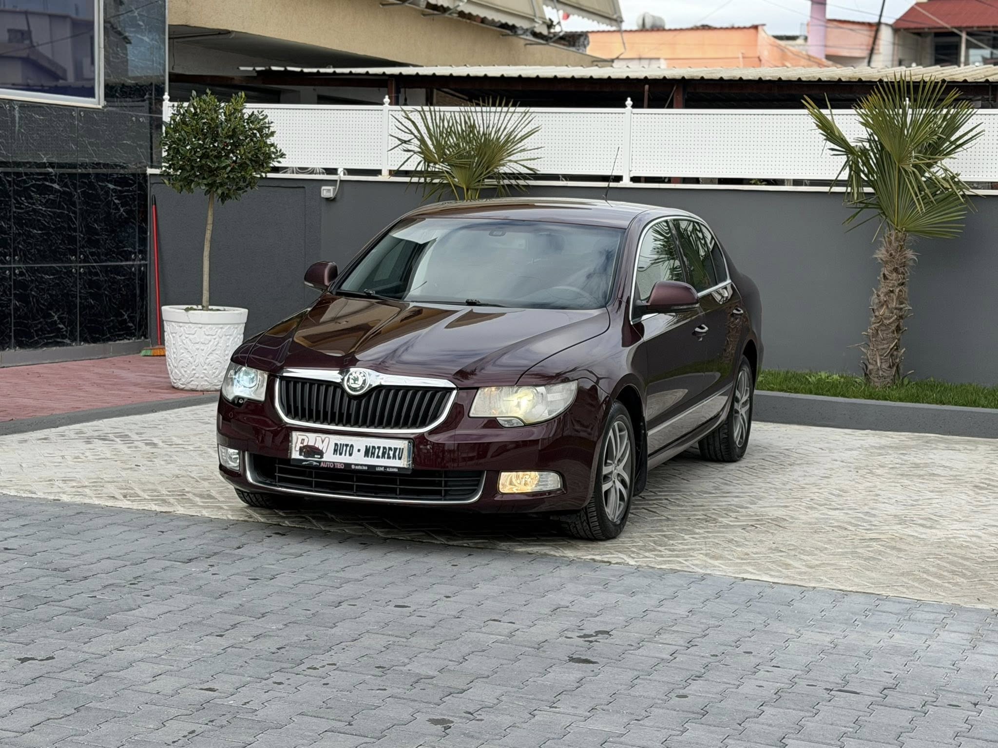 Shitet Fier 4900€