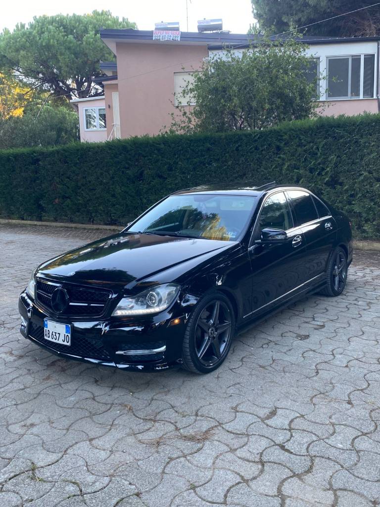 Shitet Tirana 7400€