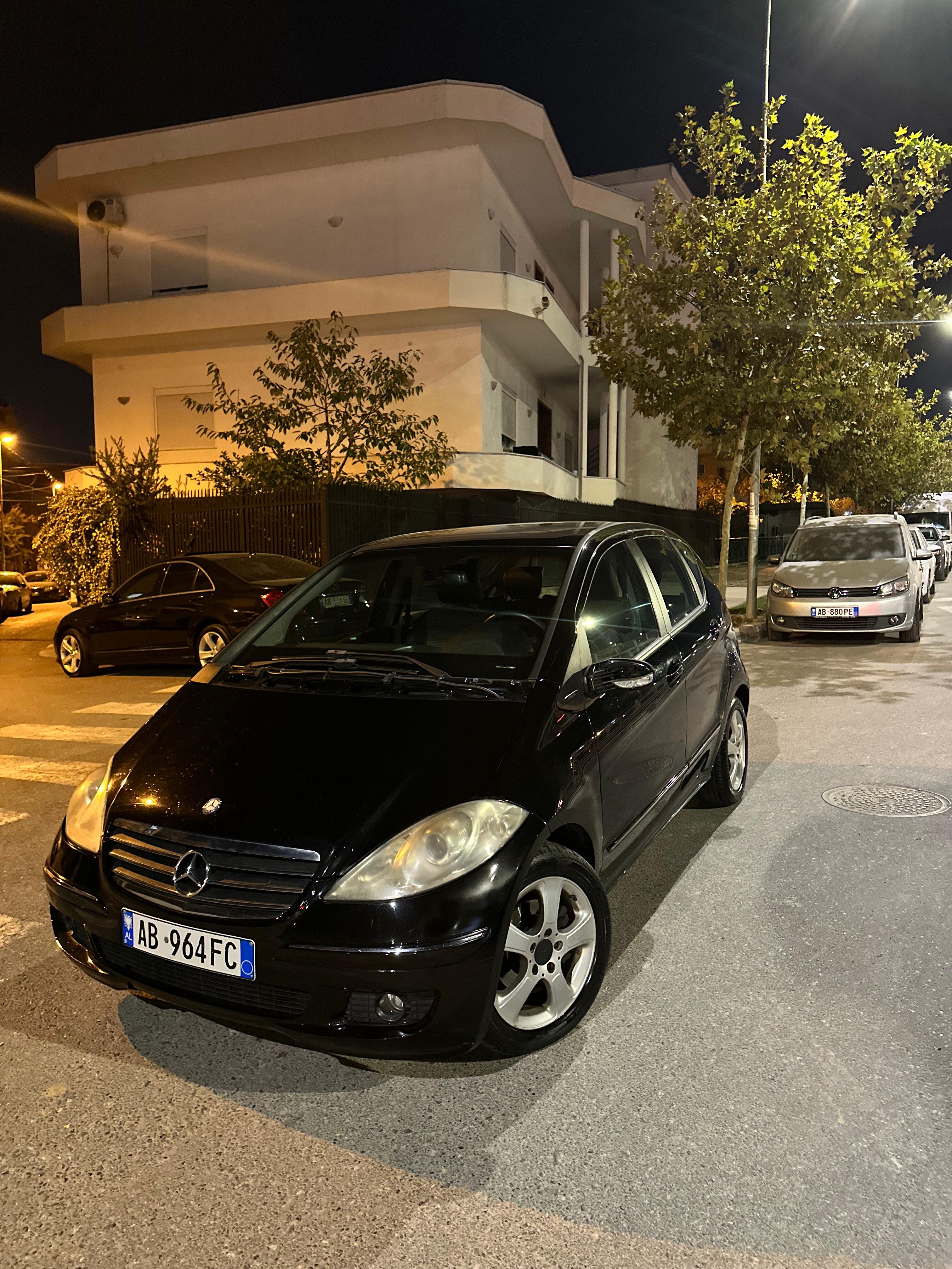 Shitet Tirana 1€