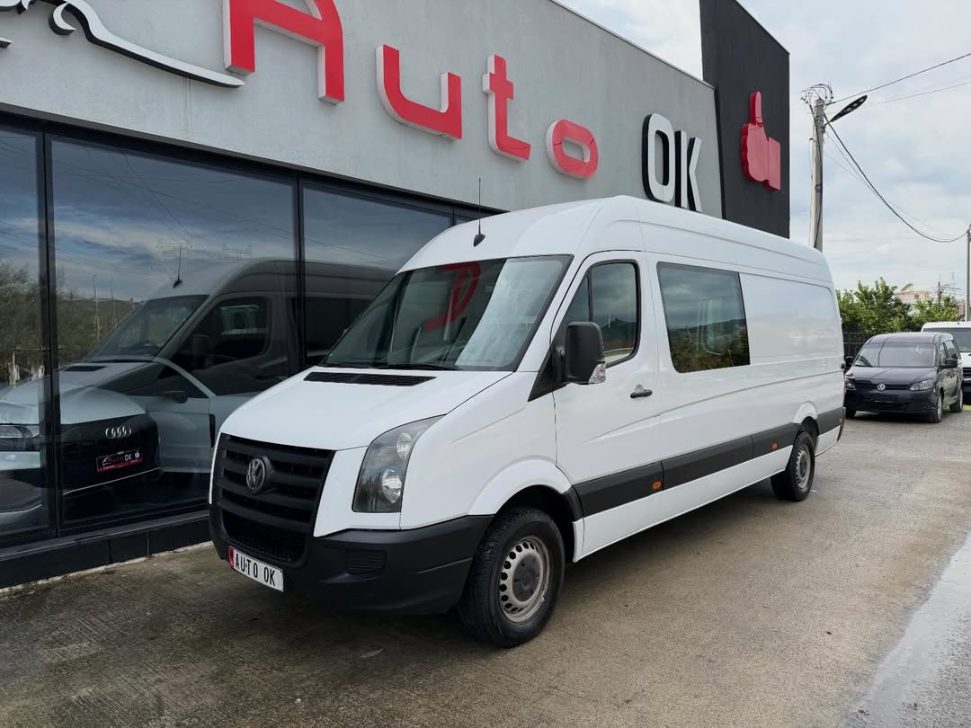 Shitet truckTypes.undefined Elbasan 7500€